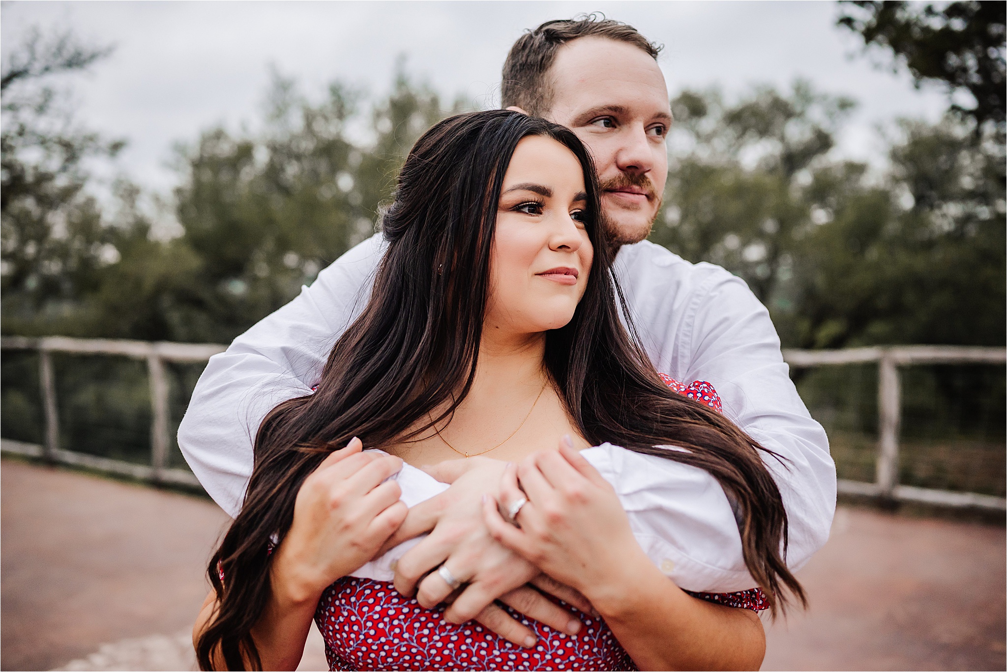 Rest Yourself River Ranch engagement session by Dallas Wedding Photographer Monica Cassell Photography