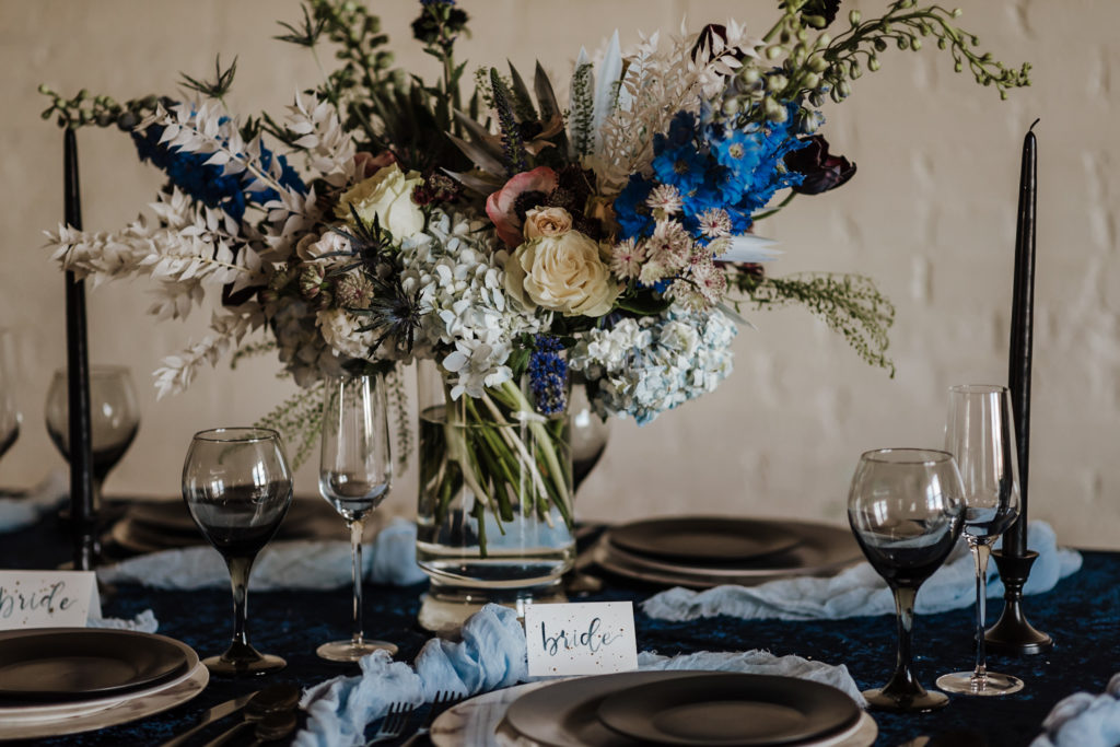 Blue toned wedding tablescape